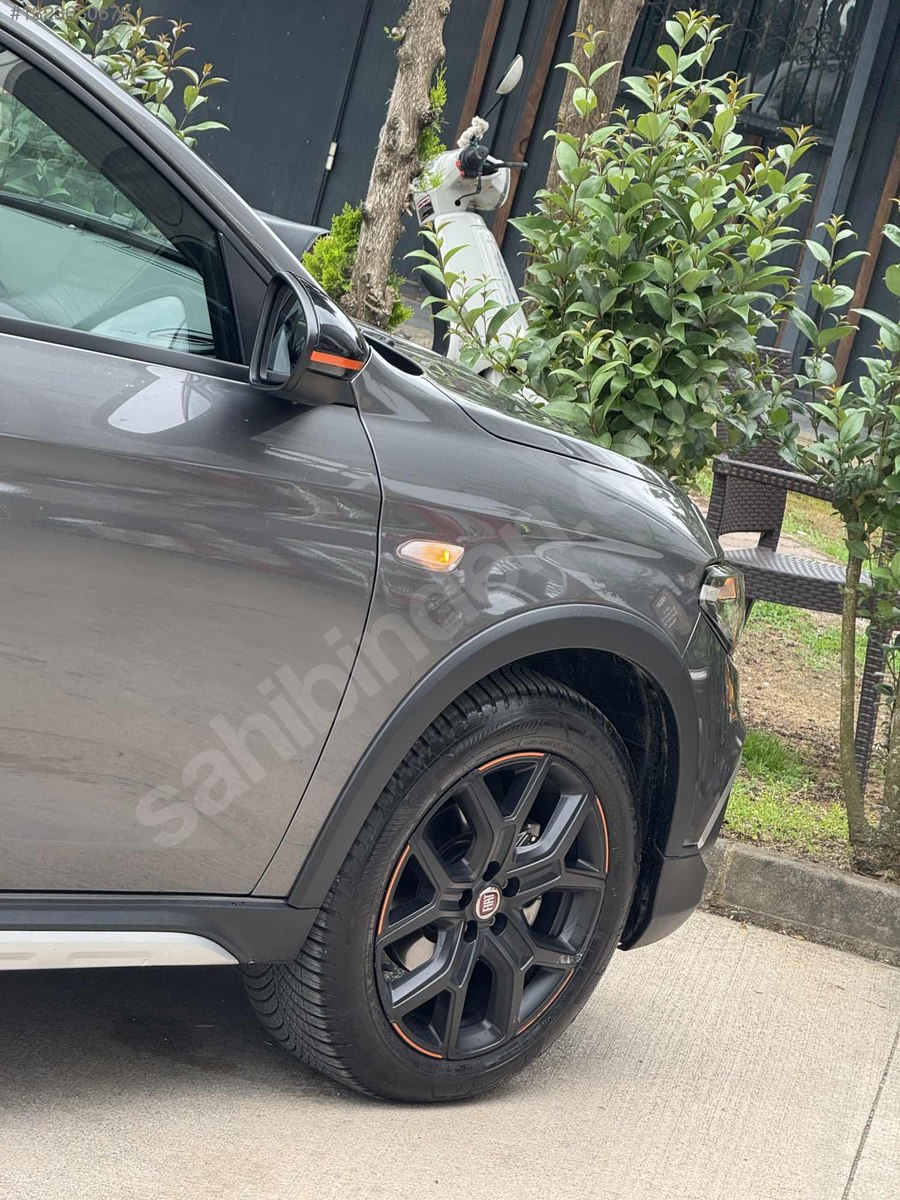 Aslan Otomotivden 2025 Model Fiat Egea Cross 1.6 Multijet Limited